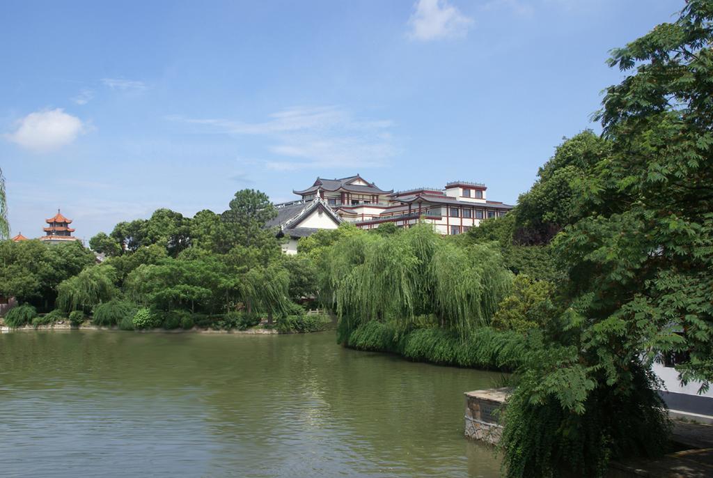 Guhua Garden Hotel เซี่ยงไฮ้ ภายนอก รูปภาพ